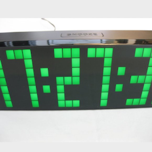 Digital JUMBO Modular LED Display Clock "Green LED" (As New) - Picture 8 of 16